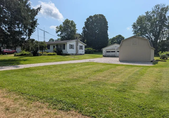 Photo 2 of Single family home for sale at 12050 Southbay Dr, Fredericktown, OH 43019 | MLS# 226033153 | Listing updated on 2026-09-03