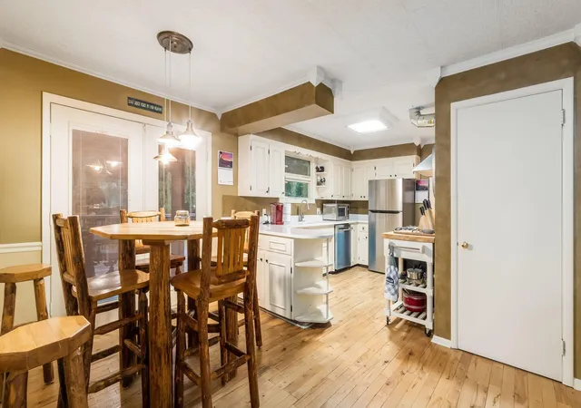 Photo 4 of Single family home for sale at 2403 Center Dr, Zanesville, OH 43701 | MLS# 226033368 | Listing updated on 2026-10-11