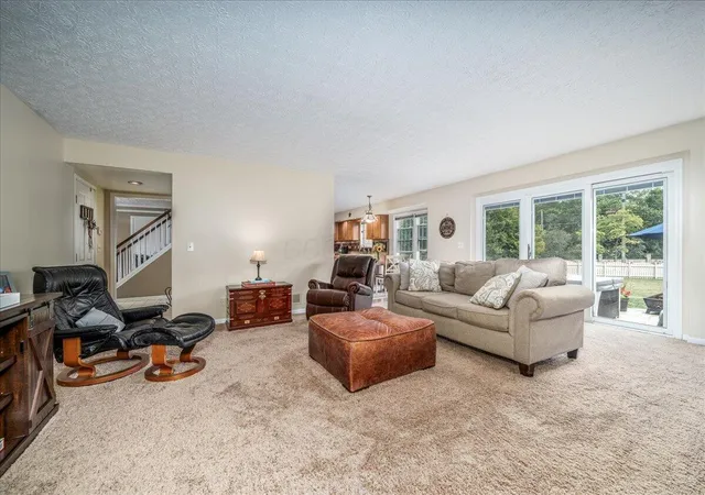 Photo 3 of Single family home for sale at 4330 River Landings Ct, Hilliard, OH 43026 | MLS# 226033240 | Listing updated on 2026-09-04
