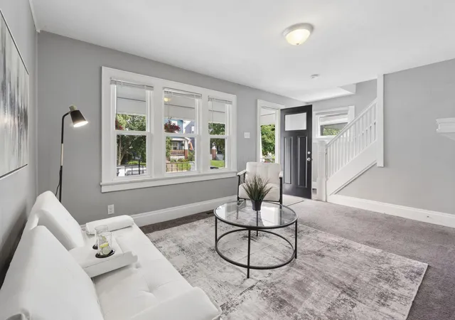 Photo 2 of Single family home for sale at 611 E Jenkins Ave, Columbus, OH 43207 | MLS# 226033131 | Listing updated on 2026-09-29
