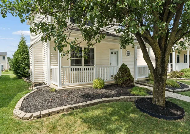 Photo 3 of Condo for sale at 1377 Pansy St #203, Blacklick, OH 43004 | MLS# 226033170 | Listing updated on 2026-09-01