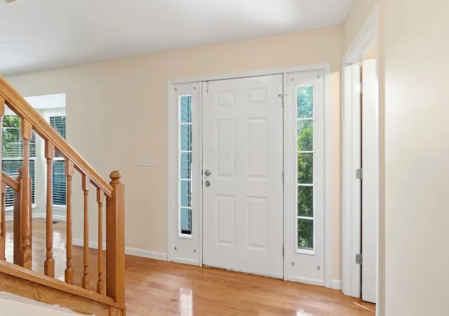 Photo 4 of Single family home for sale at 7246 Sunfoil Ct, Reynoldsburg, OH 43068 | MLS# 226033449 | Listing updated on 2026-09-04