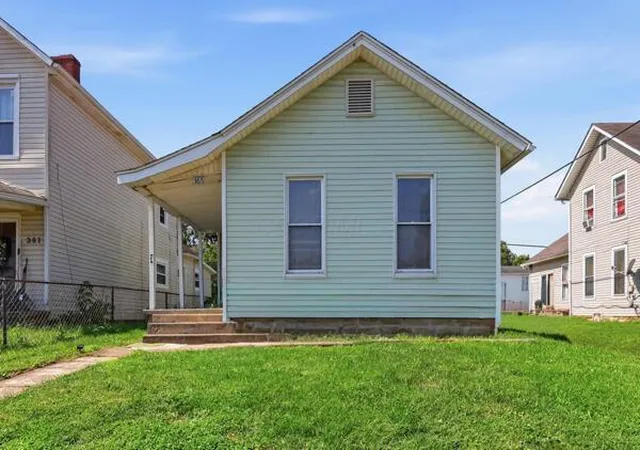 Photo 1 of Single family home for sale at 365 Clinton St, Newark, OH 43055 | MLS# 226034474 | Listing updated on 2026-09-10