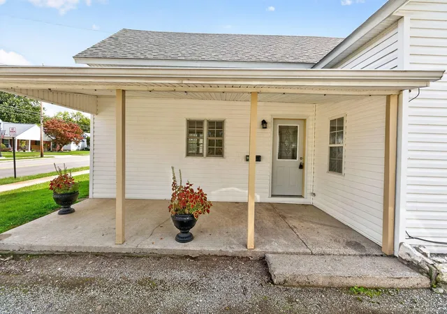 Photo 3 of Single family home for sale at 254 S Franklin St, Richwood, OH 43344 | MLS# 226033269 | Listing updated on 2026-10-02