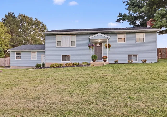 Photo 3 of Single family home for sale at 5901 Wilson Rd NW, Lancaster, OH 43130 | MLS# 226033302 | Listing updated on 2026-09-06