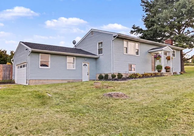 Photo 4 of Single family home for sale at 5901 Wilson Rd NW, Lancaster, OH 43130 | MLS# 226033302 | Listing updated on 2026-09-06
