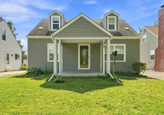 Photo 3 of Single family home for sale at 3339 Parkside Rd, Columbus, OH 43204 | MLS# 226033762 | Listing updated on 2026-09-29