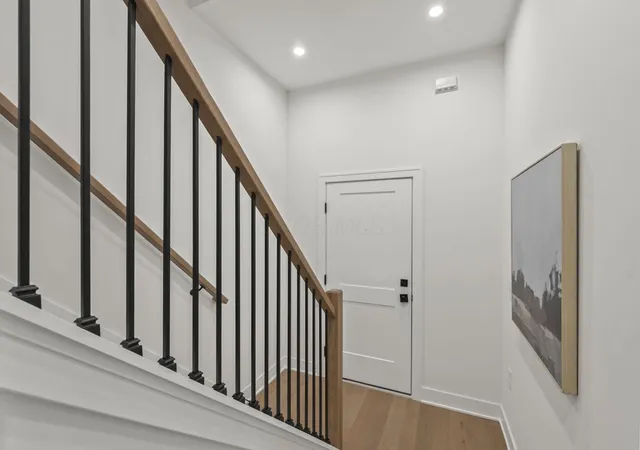 Photo 2 of Townhouse for sale at 1087-1095 W 3rd Avenue, Columbus, OH 43212 | MLS# 226033237 | Listing updated on 2026-09-04