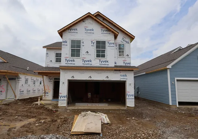 Single family home for sale at 1030 Dawsons Dr, Hebron, OH 43025 | MLS# 226033242