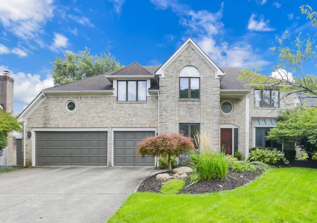 Photo 1 of Single family home for sale at 1117 Limberlost Ct, Columbus, OH 43235 | MLS# 226033297 | Listing updated on 2026-09-15