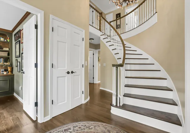 Photo 4 of Single family home for sale at 1117 Limberlost Ct, Columbus, OH 43235 | MLS# 226033297 | Listing updated on 2026-09-15