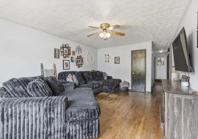 Photo 4 of Single family home for sale at 107 Jefferson Ave, Ashville, OH 43103 | MLS# 226033254 | Listing updated on 2026-09-17