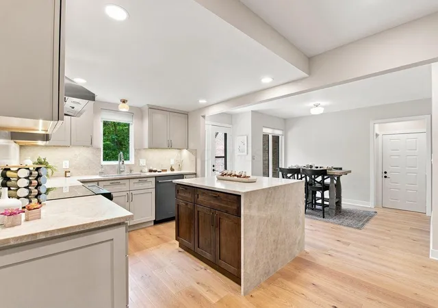 Photo 3 of Condo for sale at 8671 Dunsinane Dr, Dublin, OH 43017 | MLS# 226033258 | Listing updated on 2026-09-14