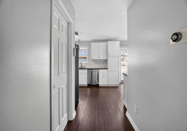 Photo 2 of Single family home for sale at 1825 Brandigen Ln, Columbus, OH 43228 | MLS# 226033464 | Listing updated on 2026-09-03
