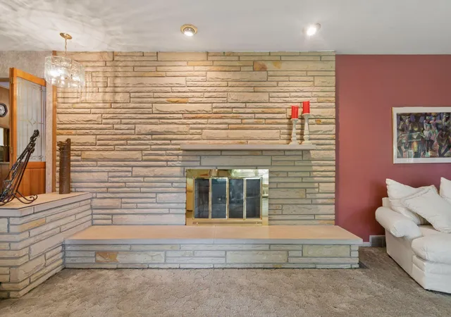 Photo 3 of Single family home for sale at 2666 Mitzi Dr, Columbus, OH 43209 | MLS# 226033298 | Listing updated on 2026-10-06