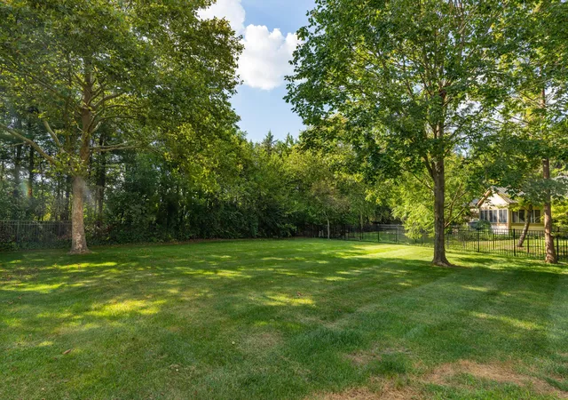 Photo 26 of Sale Pending at 1442 Kinnards Pl, Columbus, OH 43235 | MLS# 226033265 | Listing updated on 2026-09-05