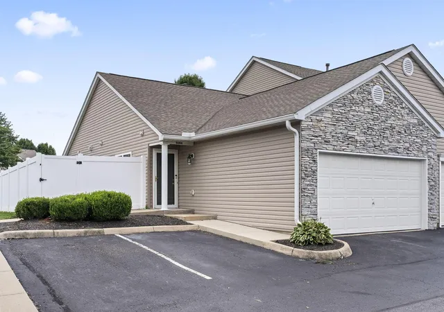 Photo 2 of Condo for sale at 5164 Mantua Dr #65A, Canal Winchester, OH 43110 | MLS# 226033279 | Listing updated on 2026-09-11