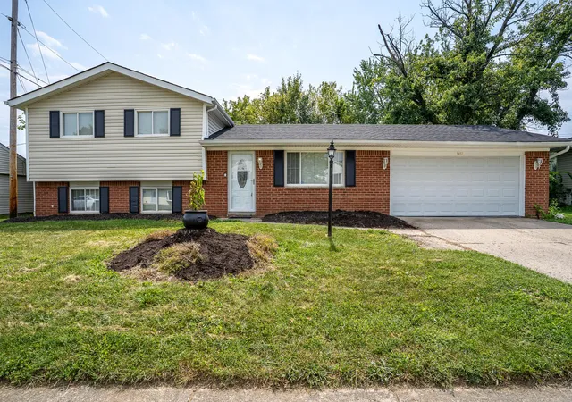 Photo 1 of Single family home for sale at 3461 Dillward Dr, Columbus, OH 43219 | MLS# 226033285 | Listing updated on 2026-09-13