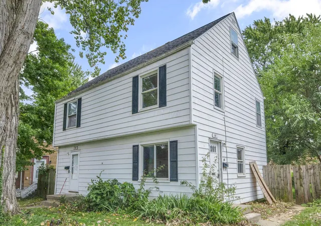 Photo 1 of Multi family home for sale at 88 90 N Waverly St, Columbus, OH 43213 | MLS# 226033277 | Listing updated on 2026-09-02