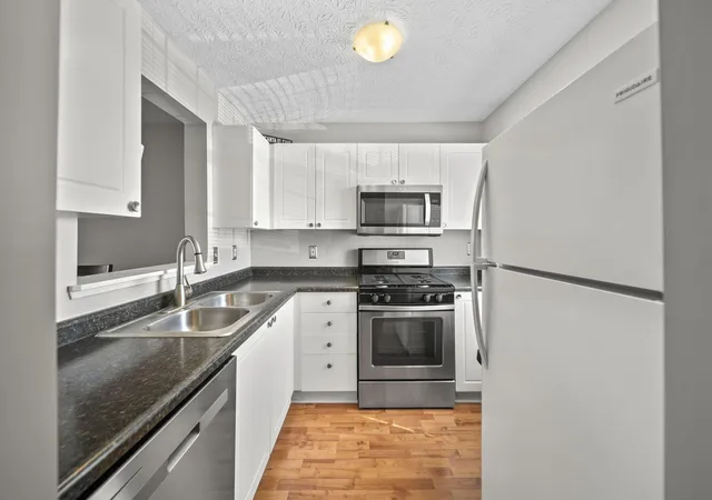Photo 4 of Condo for sale at 5626 Blendonridge Dr #90C, Columbus, OH 43230 | MLS# 226033283 | Listing updated on 2026-10-17