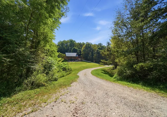Photo 120 of Single family home for sale at 37775 Coonville Rd, New Plymouth, OH 45654 | MLS# 226033291 | Listing updated on 2026-10-16