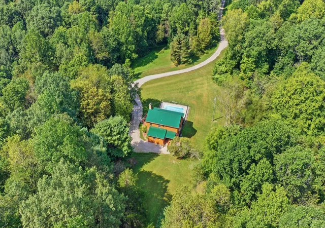 Photo 4 of Single family home for sale at 37775 Coonville Rd, New Plymouth, OH 45654 | MLS# 226033291 | Listing updated on 2026-10-16