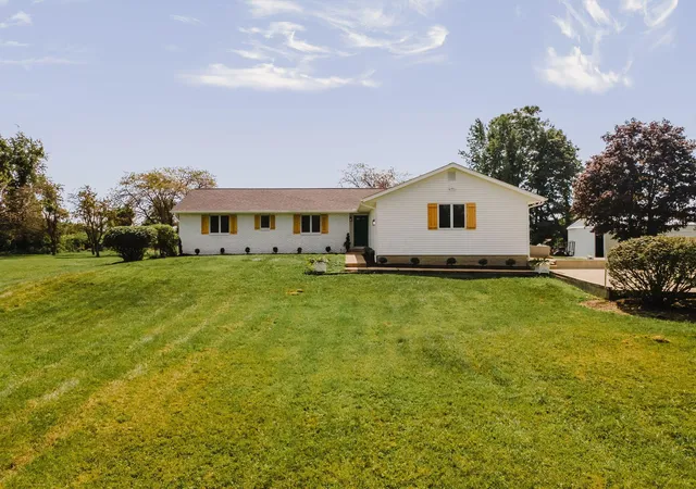 Single family home for sale at 13480 Robins Rd, Westerville, OH 43082 | MLS# 226033680