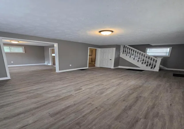 Photo 4 of Single family home for sale at 28 Cameron Ave, Mansfield, OH 44902 | MLS# 226033300 | Listing updated on 2026-09-03
