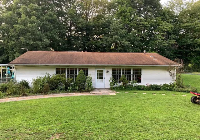 Photo 62 of Single family home for sale at 275 Pinetree Dr NE, Granville, OH 43023 | MLS# 226035202 | Listing updated on 2026-10-07