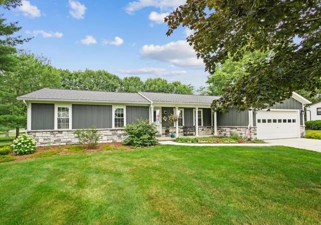 Photo 1 of Single family home for sale at 638 Glenn Rd, Delaware, OH 43015 | MLS# 226033964 | Listing updated on 2026-09-20