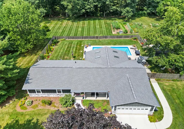 Photo 3 of Single family home for sale at 638 Glenn Rd, Delaware, OH 43015 | MLS# 226033964 | Listing updated on 2026-09-20