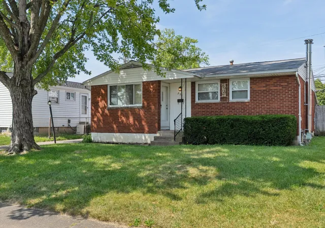 Photo 2 of Single family home for sale at 751 Glenmoor Dr, Columbus, OH 43228 | MLS# 226033317 | Listing updated on 2026-09-13