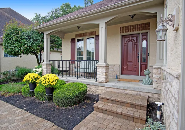 Listing Photo 4 - Condo for sale in building located at 5430 Slater Ridge, Westerville, OH 43082