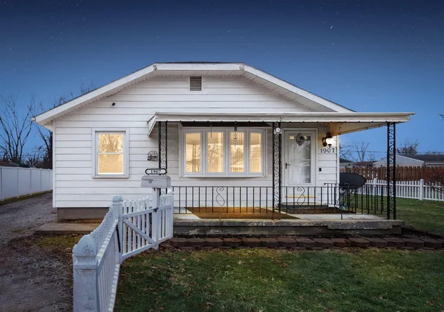 Photo 3 of Single family home for sale at 1907 Sale Rd, Columbus, OH 43224 | MLS# 226035129 | Listing updated on 2026-10-01