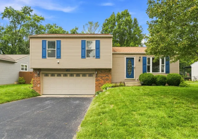 Single family home for sale at 1129 Fletcher Dr, Reynoldsburg, OH 43068 | MLS# 226033442
