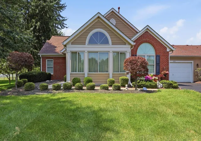 Photo 1 of Condo for sale at 4503 Collingwood Pointe Pl, Columbus, OH 43230 | MLS# 226034063 | Listing updated on 2026-09-11