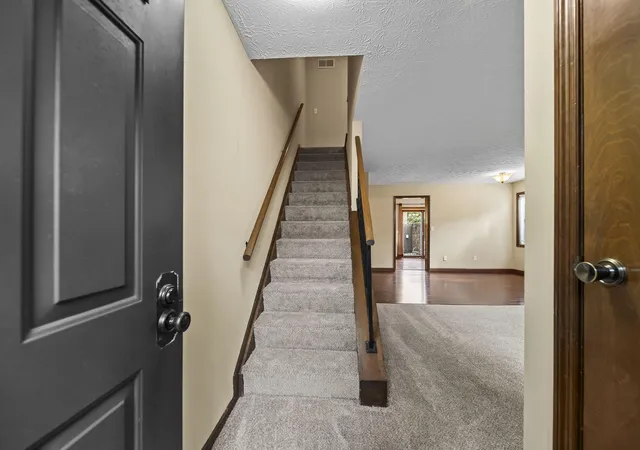Photo 2 of Condo for sale at 5347 Tartan Ln, Columbus, OH 43235 | MLS# 226033487 | Listing updated on 2026-09-15