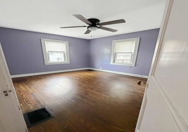 Photo 2 of Single family home for sale at 163 N Pershing Dr, Lancaster, OH 43130 | MLS# 226033446 | Listing updated on 2026-09-10
