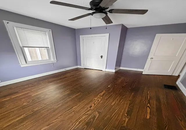 Photo 3 of Single family home for sale at 163 N Pershing Dr, Lancaster, OH 43130 | MLS# 226033446 | Listing updated on 2026-09-10
