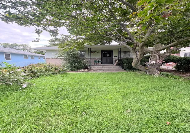 Photo 2 of Single family home for sale at 1199 Miller Ave, Columbus, OH 43206 | MLS# 226033418 | Listing updated on 2026-09-13