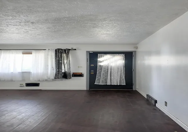 Photo 4 of Single family home for sale at 1199 Miller Ave, Columbus, OH 43206 | MLS# 226033418 | Listing updated on 2026-10-29