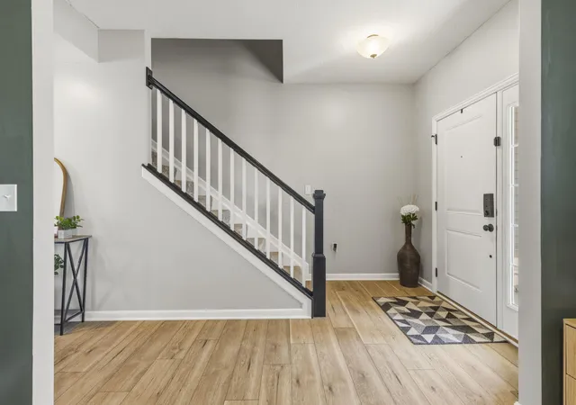 Photo 3 of Single family home for sale at 908 Heimat Haus Dr, Grove City, OH 43123 | MLS# 226033511 | Listing updated on 2026-09-21