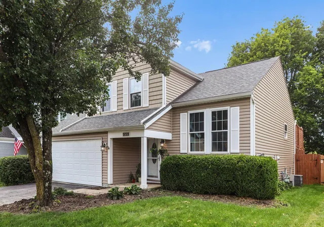 Photo 1 of Single family home for sale at 3075 Sun Valley Dr, Pickerington, OH 43147 | MLS# 226033573 | Listing updated on 2026-09-15