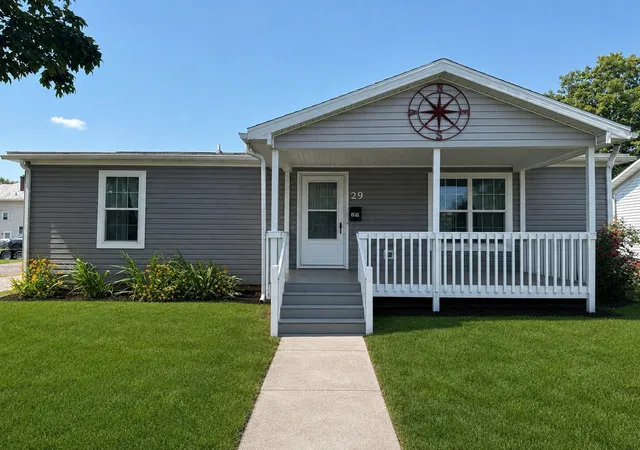 Single family home for sale at 29 Scioto St, Ashville, OH 43103 | MLS# 226033427