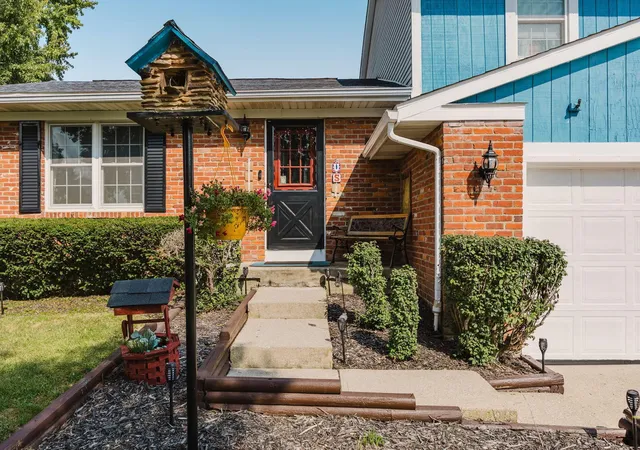 Photo 4 of Single family home for sale at 2410 Northbranch Rd, Grove City, OH 43123 | MLS# 226033440 | Listing updated on 2026-09-02