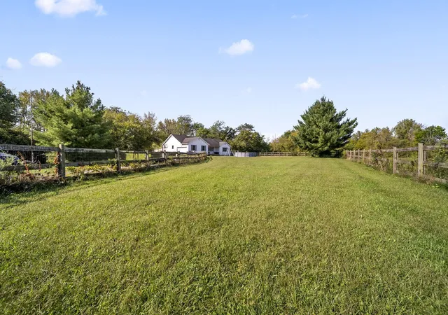 Photo 2 of Single family home for sale at 5939 Thompson Rd, Ashville, OH 43103 | MLS# 226033448 | Listing updated on 2026-09-21