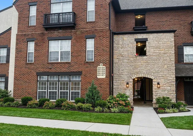 Photo 1 of Condo for sale at 6239 Craughwell Ln, Dublin, OH 43017 | MLS# 226033466 | Listing updated on 2026-09-11