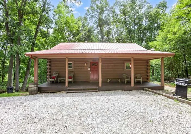 Photo 3 of Single family home for sale at 16236 Collison Rd, Logan, OH 43138 | MLS# 226033461 | Listing updated on 2026-09-05