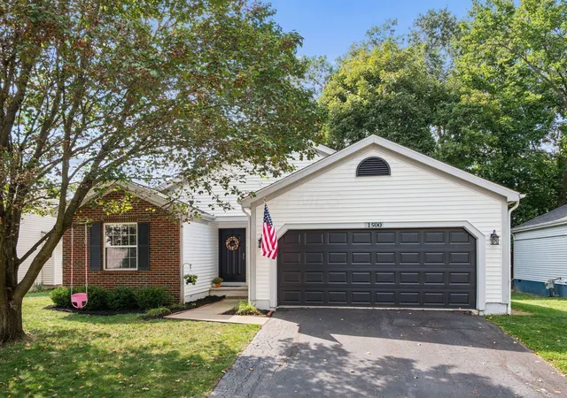 Photo 3 of Single family home for sale at 1500 Meadowlark Ln, Marysville, OH 43040 | MLS# 226033905 | Listing updated on 2026-10-10