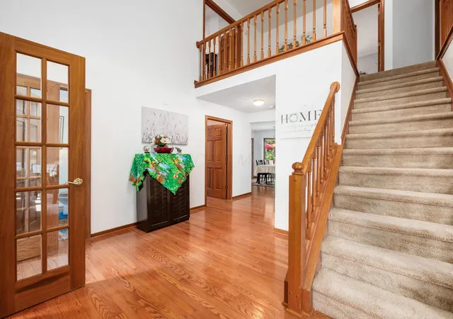 Photo 3 of Single family home for sale at 4976 Memphis Ct, Hilliard, OH 43026 | MLS# 226033467 | Listing updated on 2026-09-30